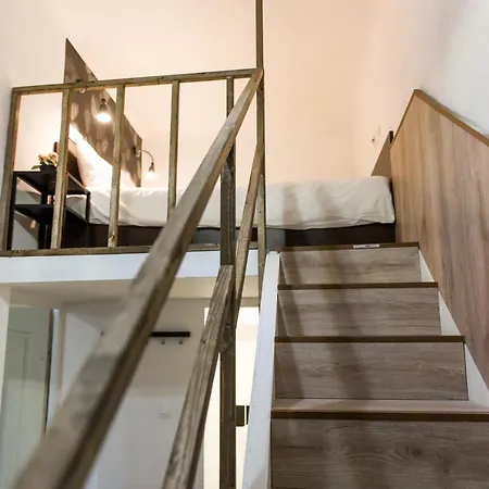 Modern Budget Lofts In The Centre *